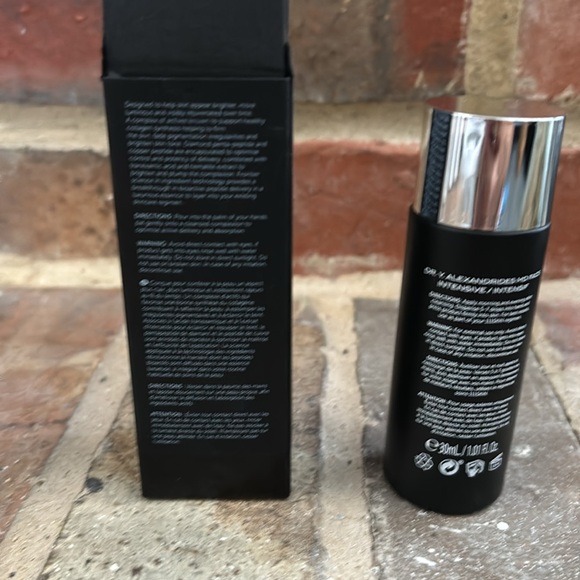 111Skin - Picture 2 of 2